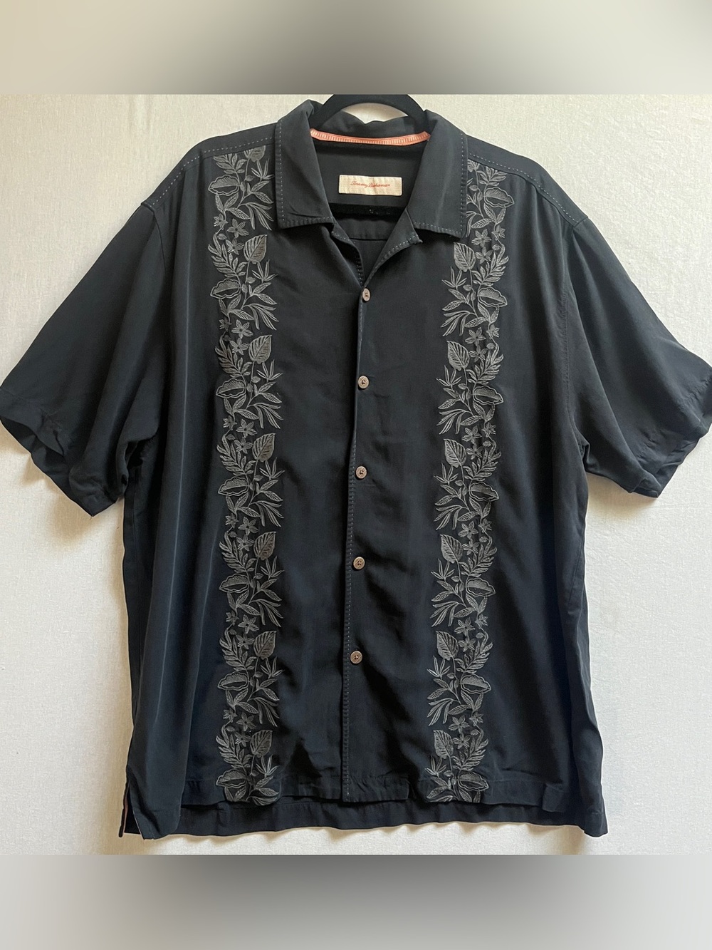 Tommy Bahama Silk Embroidered Short Sleeve Shirt Size XL